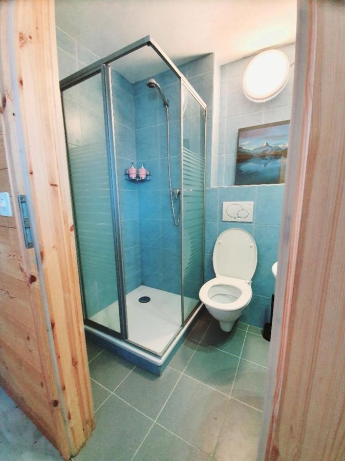 Heidi Apartment Лезен Екстериор снимка